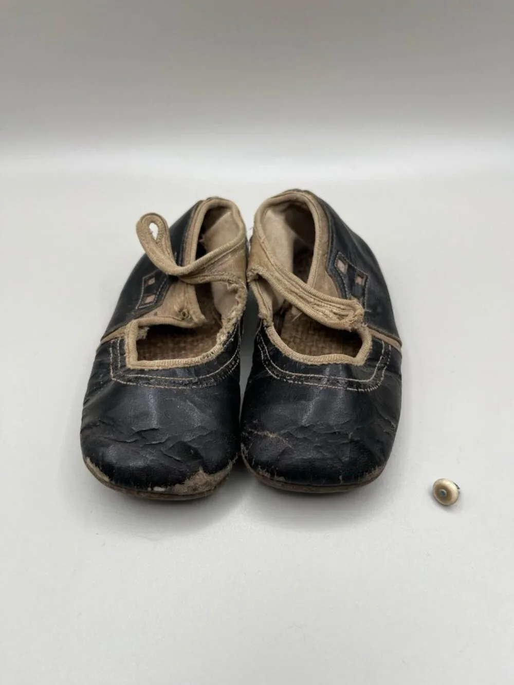 Antique Victorian Edwardian Children’s Black Leather Button Shoes 1895-1915 Baby